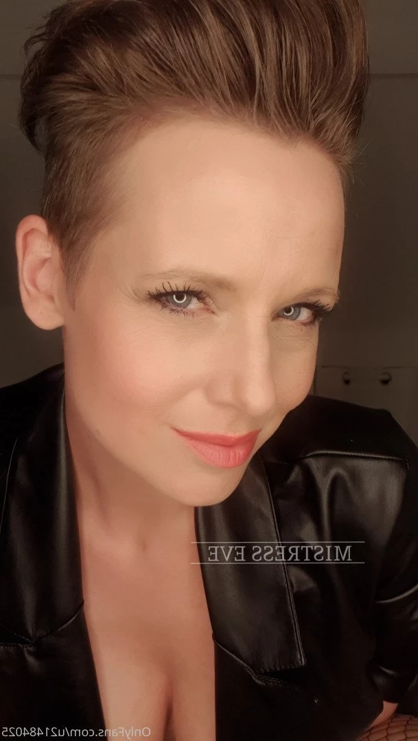 Mistress Eve [ mistress-eve ] Onlyfans leaked photo 822916 on Hotleaks.tv