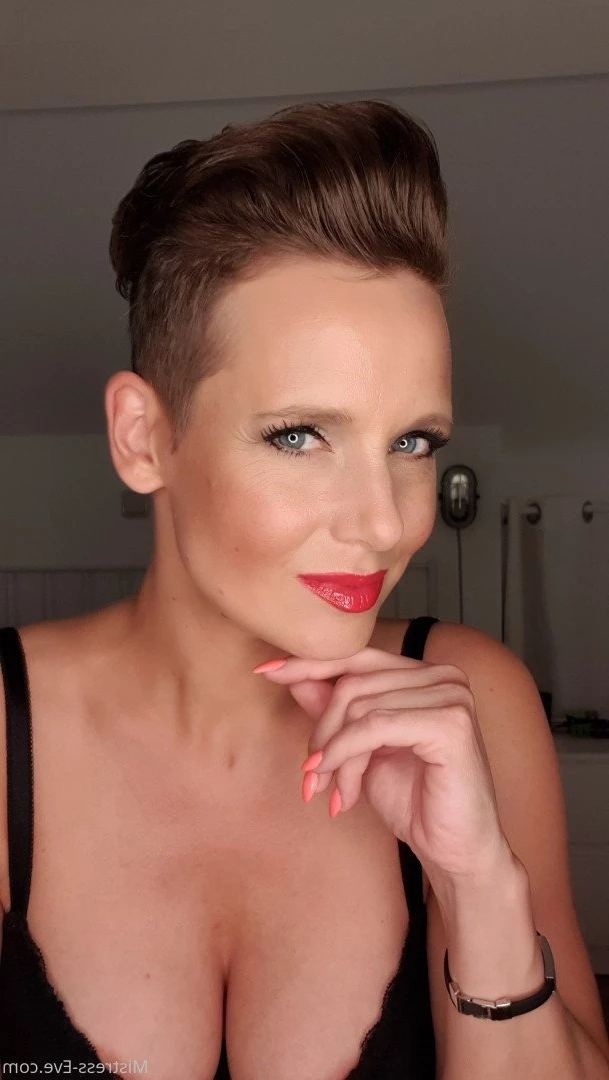 Mistress Eve [ mistress-eve ] Onlyfans leaked photo 823108 on Hotleaks.tv