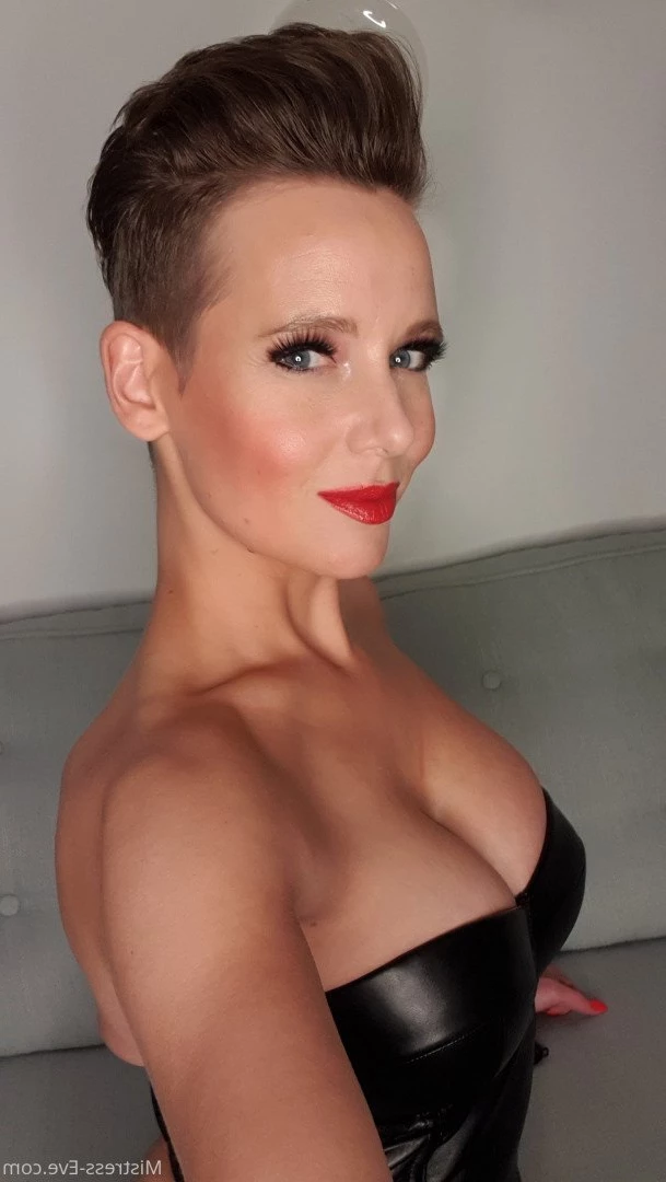 Mistress Eve [ mistress-eve ] Onlyfans leaked photo 823246 on Hotleaks.tv