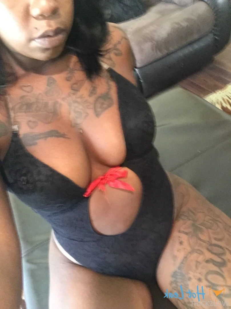 Thick Z Love ❤️ [ thickzlove912 ] Onlyfans leaked photo 12431616 on Hotleaks.tv