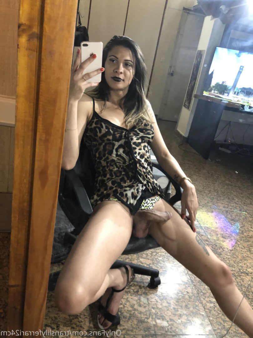TRANS LILY FERRARI 24CM [ translilyferrari24cm ] Onlyfans leaked photo 12372040 on Hotleaks.tv