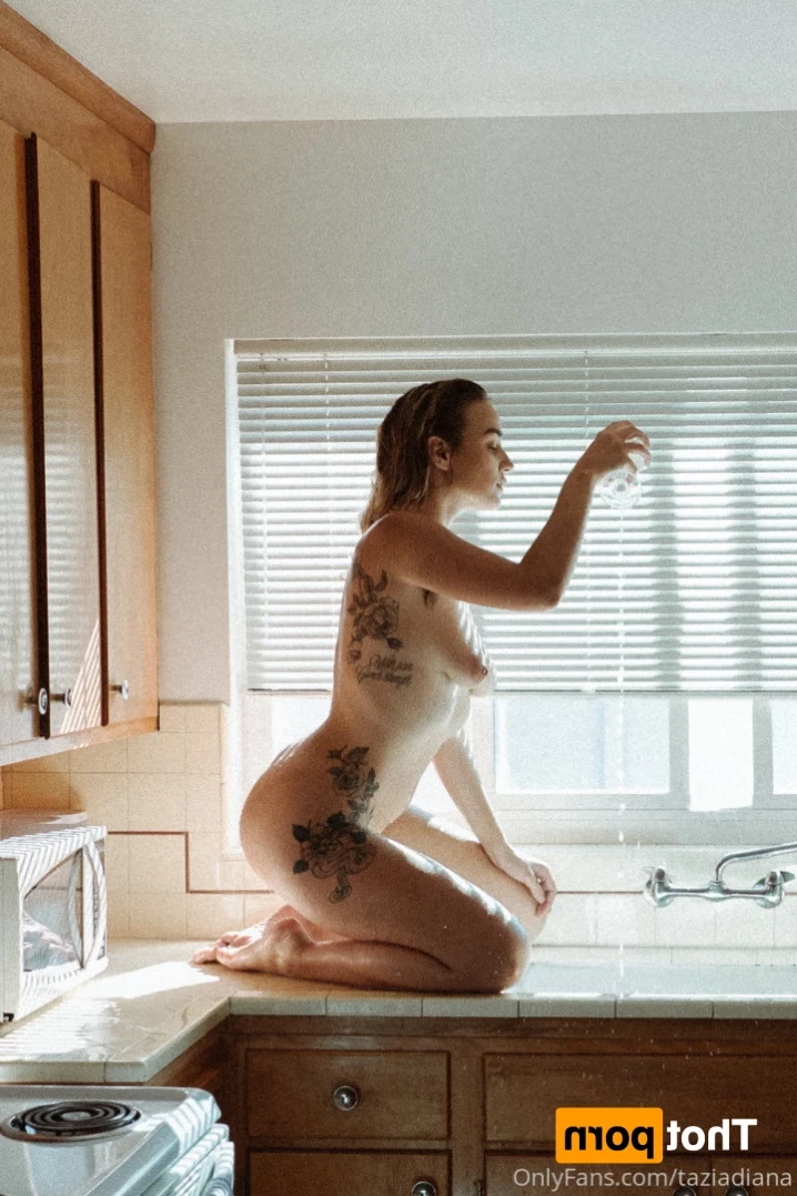 Zizi [ zizinakie ] Onlyfans leaked photo 14947181 on Hotleaks.tv