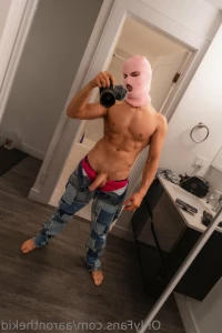 12129573
