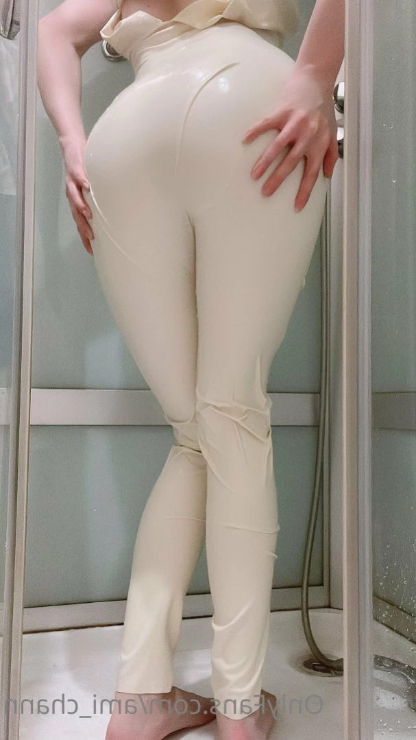 Ami Chii [ ami_chii ] Onlyfans leaked photo 15918119 on Hotleaks.tv