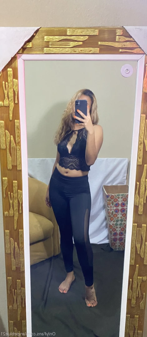 angieblue21 Onlyfans leaked photo 12698627 on Hotleaks.tv