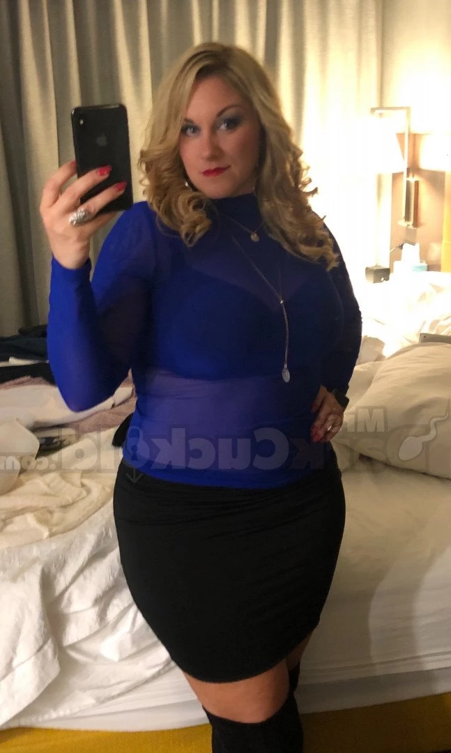 MrsDarkCuckold [ mrs_darkcuckold ] Onlyfans leaked photo 845813 on Hotleaks.tv