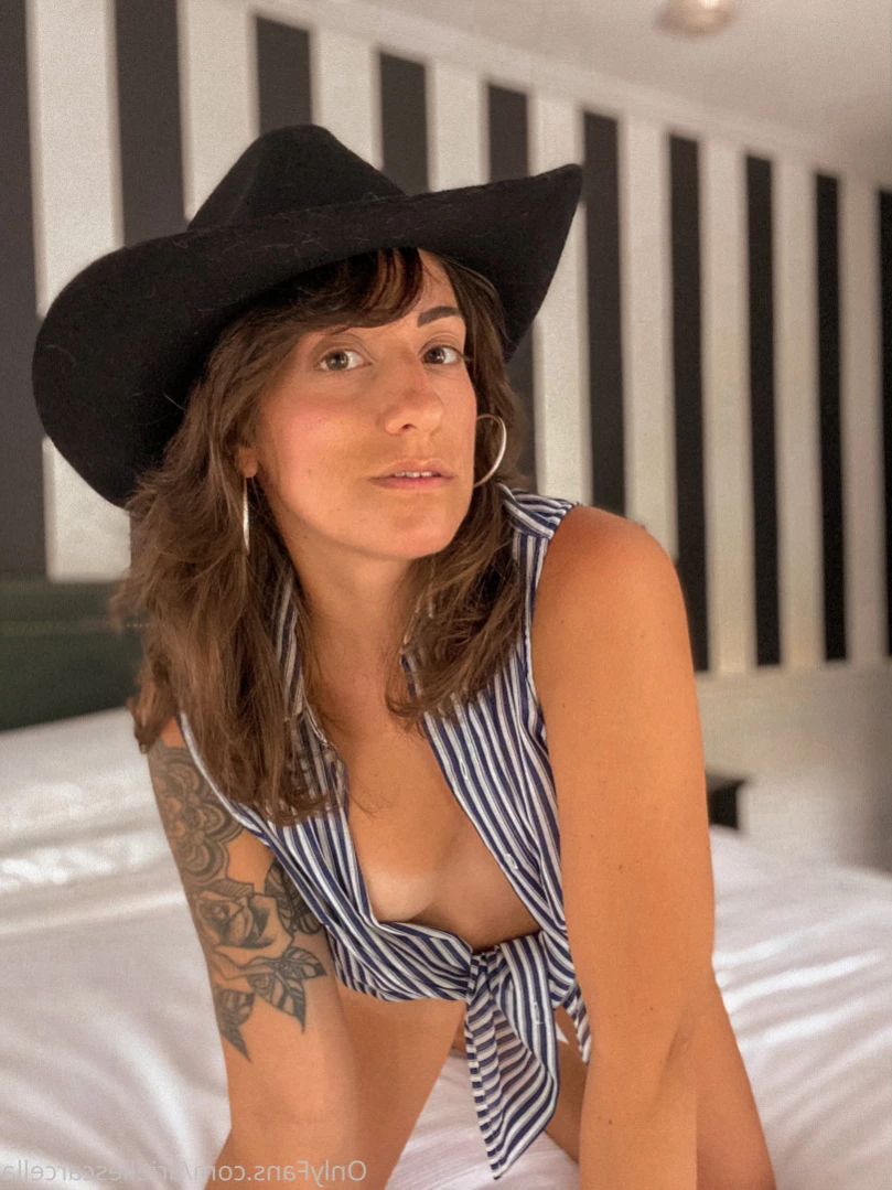 Arielle Scarcella [ ariellescarcella ] Onlyfans leaked photo 11688596 on Hotleaks.tv