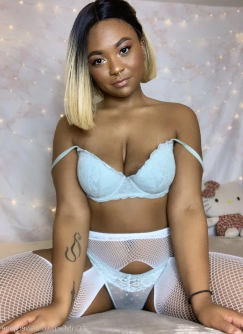 Avery Jane The F Machine™️ [ averyjane ] Onlyfans leaked photo 13636730 on Hotleaks.tv
