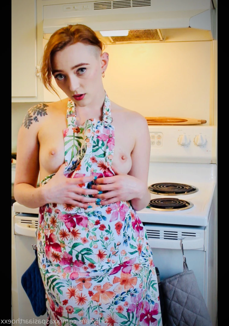 beck the tongue [ beckthetongue ] Onlyfans leaked photo 13906865 on Hotleaks.tv
