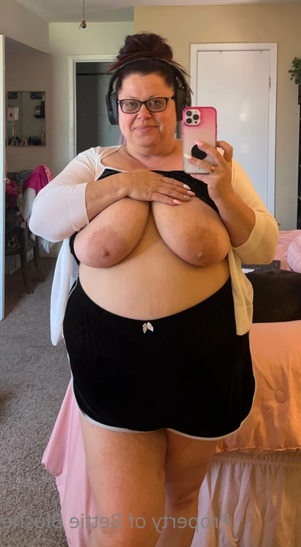 Bettie Blushe [ bettieblushe ] Onlyfans leaked photo 11304544 on Hotleaks.tv