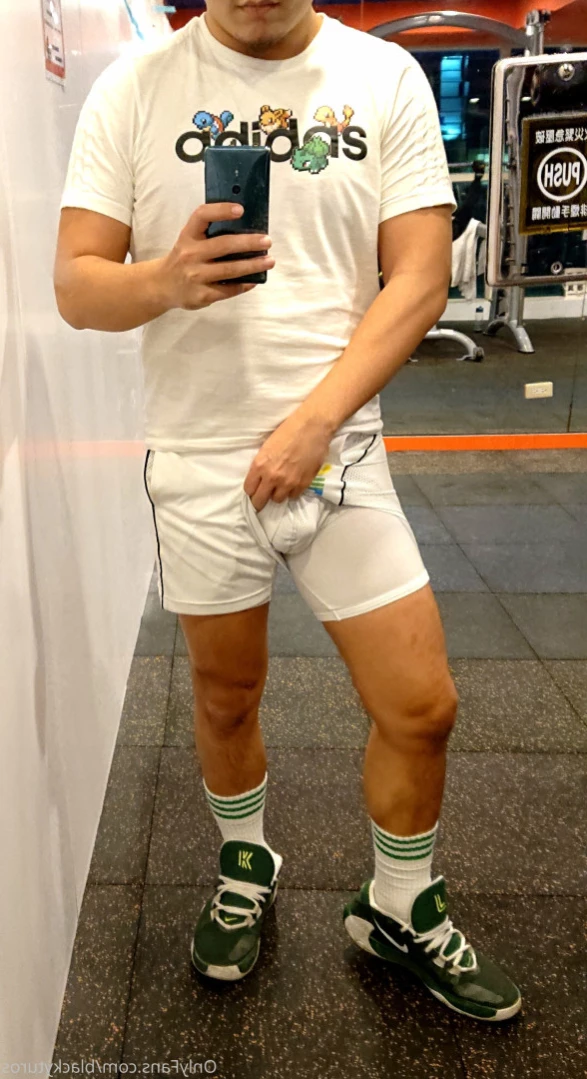 KuroLee （李小黑） [ blackyturos ] Onlyfans leaked photo 11305322 on Hotleaks.tv