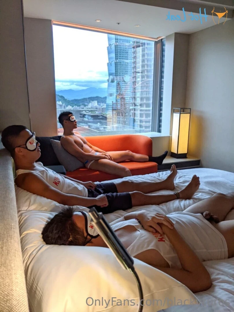 KuroLee （李小黑） [ blackyturos ] Onlyfans leaked photo 15558984 on Hotleaks.tv