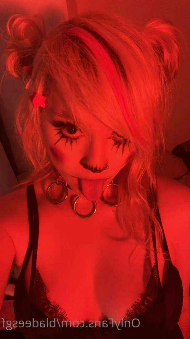 Eva &lt;333 petit $ curvy meme admin [ bladeesgf ] Onlyfans leaked photo 11305222 on Hotleaks.tv