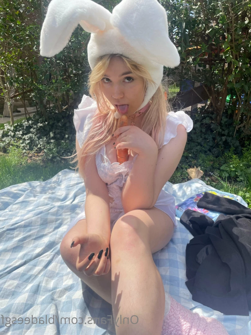 Eva &lt;333 petit $ curvy meme admin [ bladeesgf ] Onlyfans leaked photo 14309349 on Hotleaks.tv