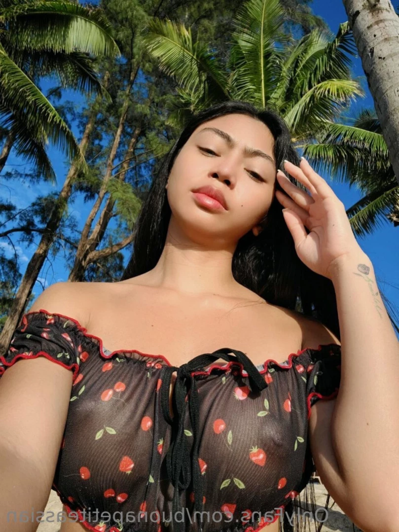 Scarlet - your fav asian girlfriend 👅 [ scarlet.assian ] Onlyfans leaked photo 13001774 on Hotleaks.tv