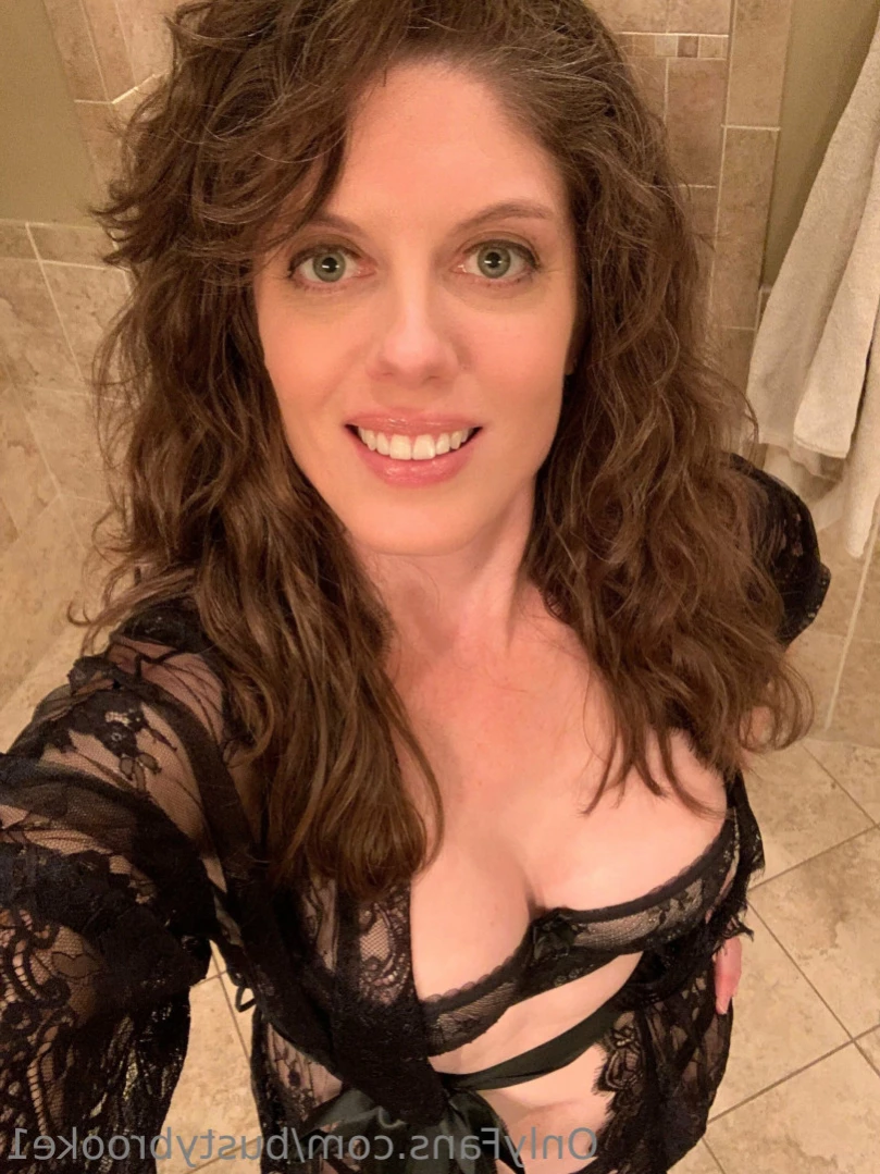 Busty Brooke’s VIP [ bustybrooke1 ] Onlyfans leaked photo 12118503 on Hotleaks.tv