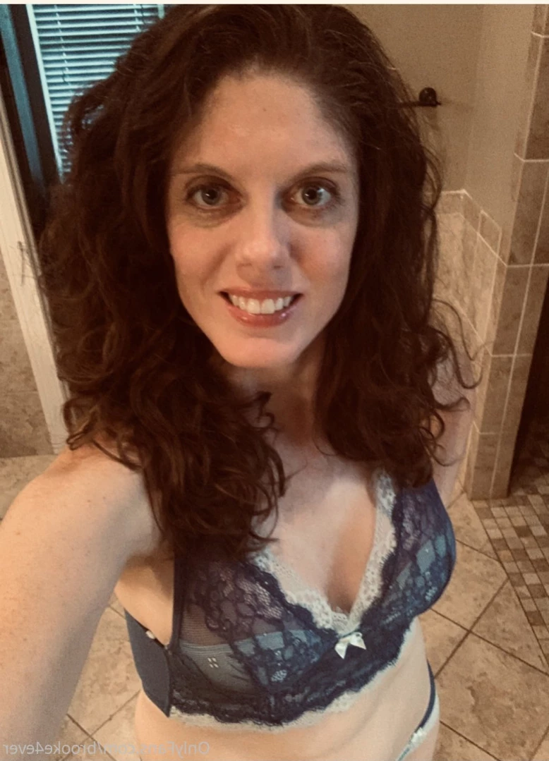 Busty Brooke’s VIP [ bustybrooke1 ] Onlyfans leaked photo 12119841 on Hotleaks.tv