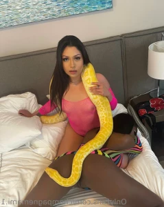 Champagne Mami