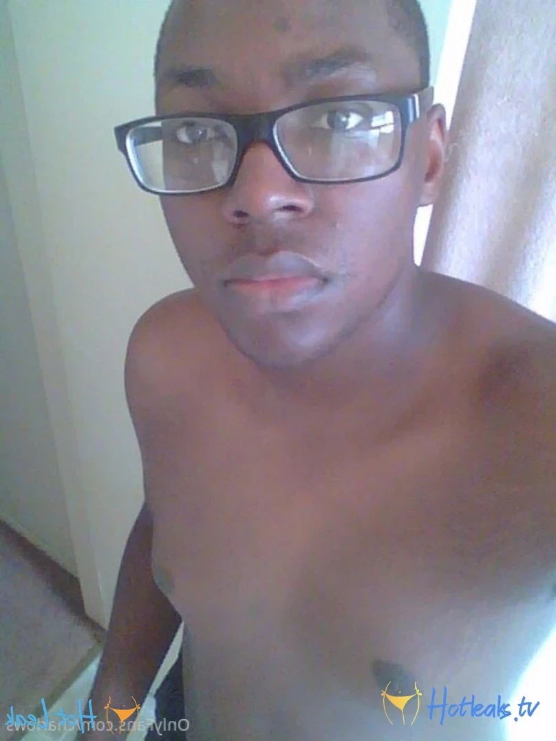 @charlows [ charlows ] Onlyfans leaked photo 11852646 on Hotleaks.tv