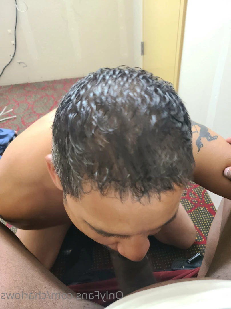 @charlows [ charlows ] Onlyfans leaked photo 13080332 on Hotleaks.tv