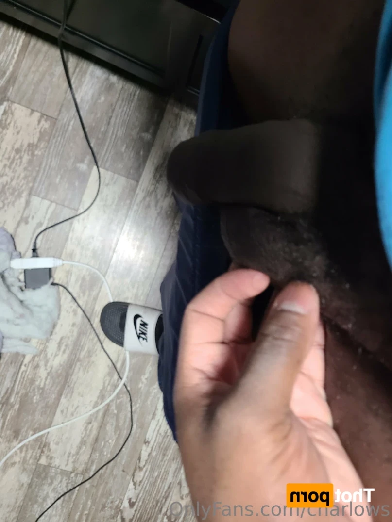 @charlows [ charlows ] Onlyfans leaked photo 16257392 on Hotleaks.tv