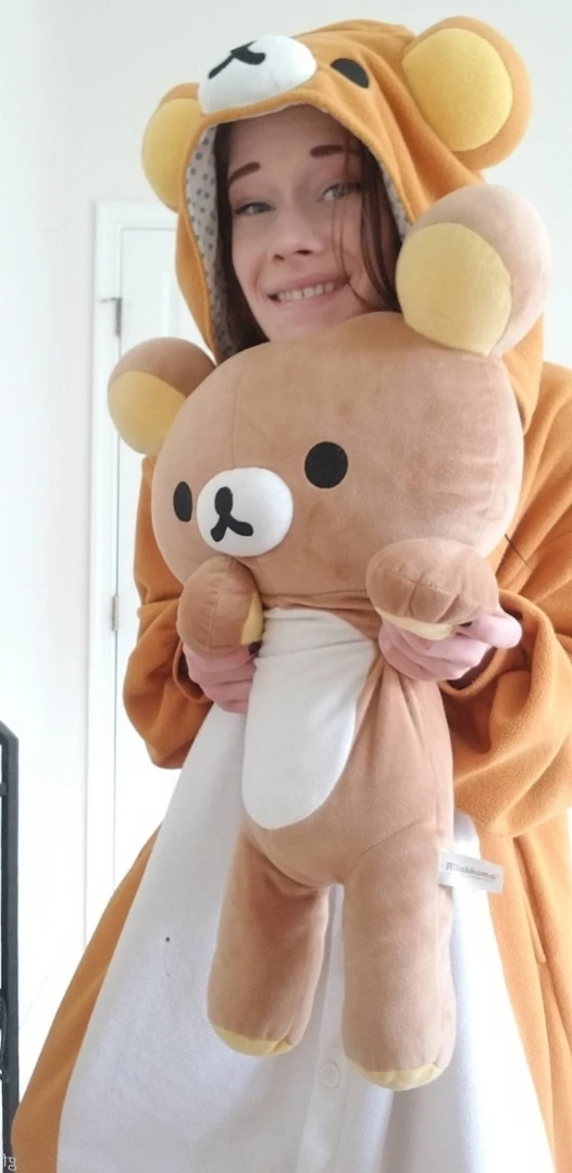 this is a comfy zone [ comfy_fans ] Onlyfans leaked photo 13569209 on Hotleaks.tv