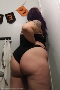 15940900