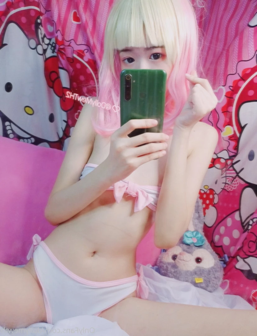 DollyMew💕 [ dollymewth ] Onlyfans leaked photo 14736827 on Hotleaks.tv