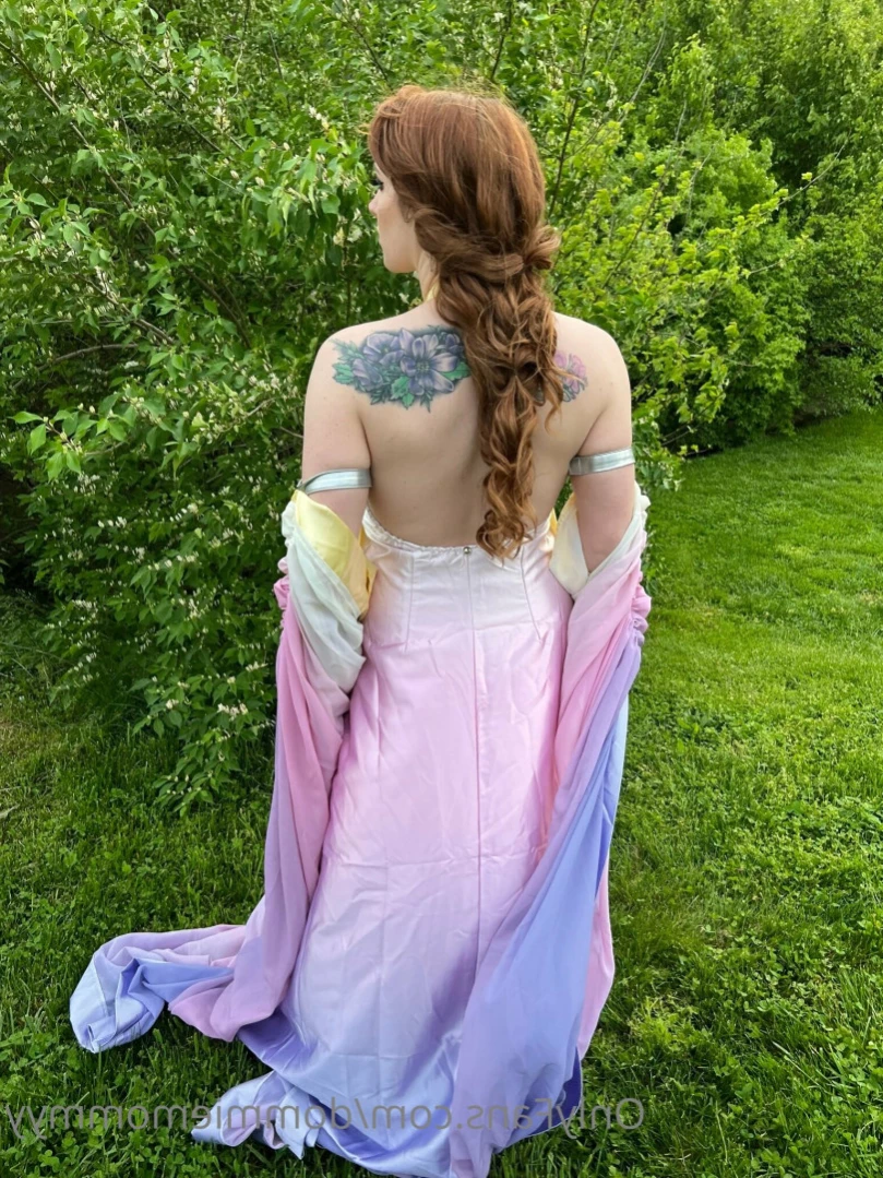 Goddess Gabrielle 🌹 [ dommiemommyy ] Onlyfans leaked photo 11932132 on Hotleaks.tv