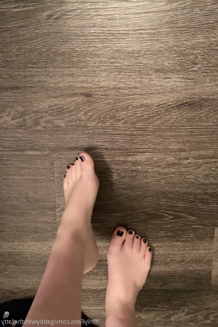 Goddess Gabrielle 🌹 [ dommiemommyy ] Onlyfans leaked photo 14529261 on Hotleaks.tv