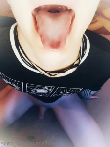 10988647