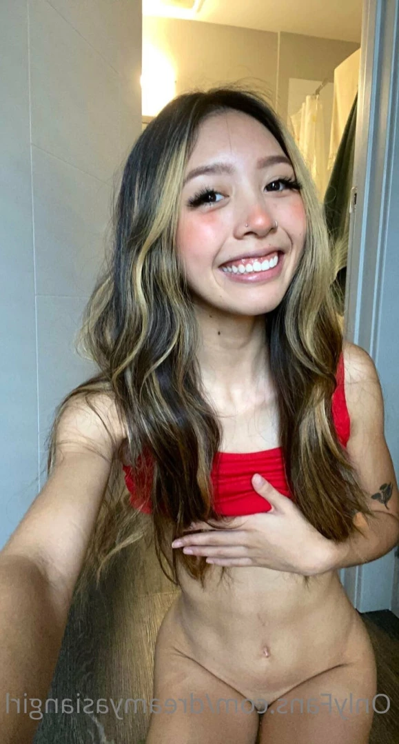 Yuki ✨ [ dreamyasiangirl ] Onlyfans leaked photo 12842685 on Hotleaks.tv