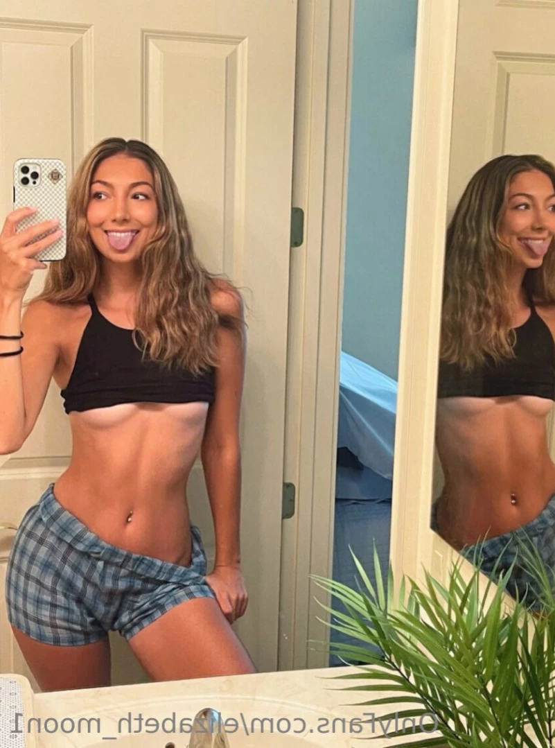 Elizabeth Moon💫 [ elizabeth_moon1 ] Onlyfans leaked photo 12412063 on Hotleaks.tv