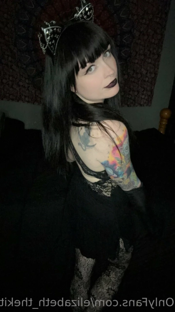 Elizabeth Paige [ elizabeth_thekitten ] Onlyfans leaked photo 11402880 on Hotleaks.tv