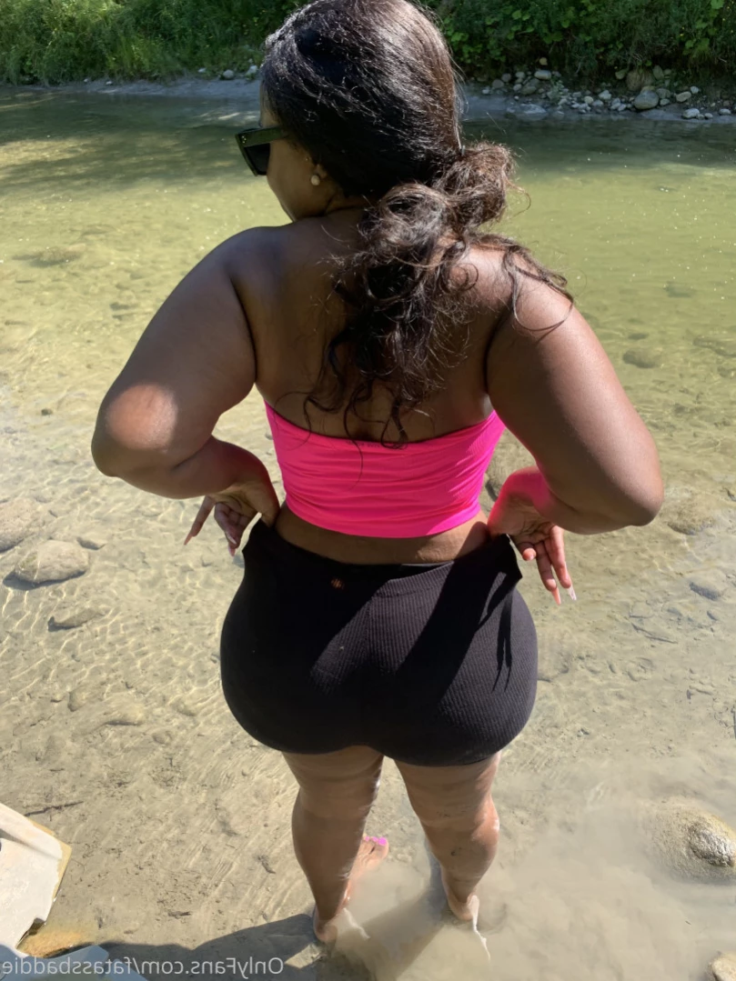 FAT BOOTY BAE [ fatassbaddie ] Onlyfans leaked photo 15979165 on Hotleaks.tv