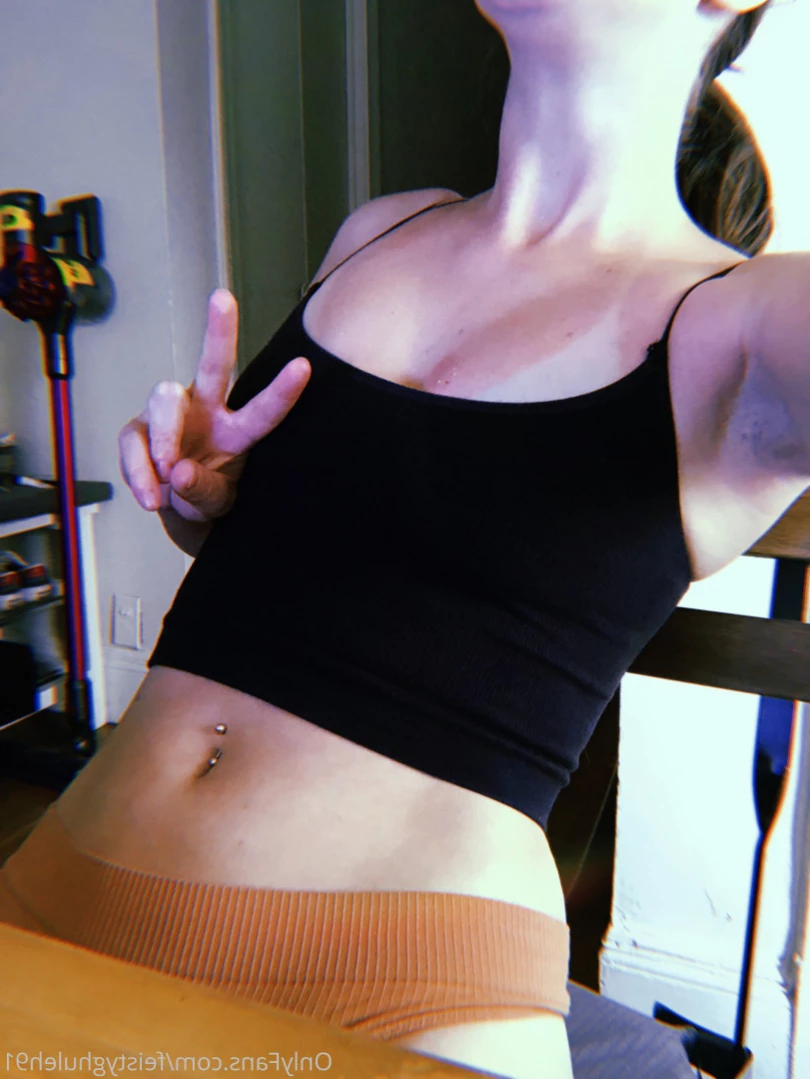 Jeune Fille Vulgaire [ feistyghuleh91 ] Onlyfans leaked photo 12292716 on Hotleaks.tv
