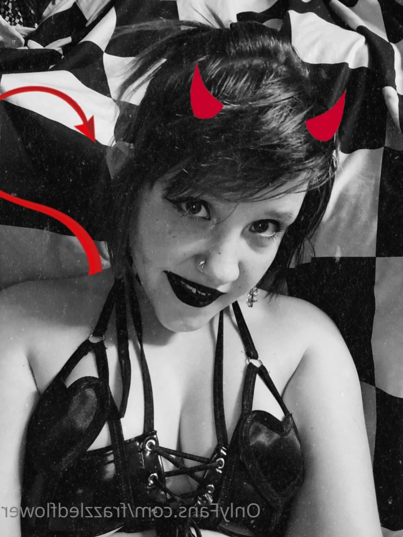 Fraz [ frazzledflower ] Onlyfans leaked photo 15694832 on Hotleaks.tv