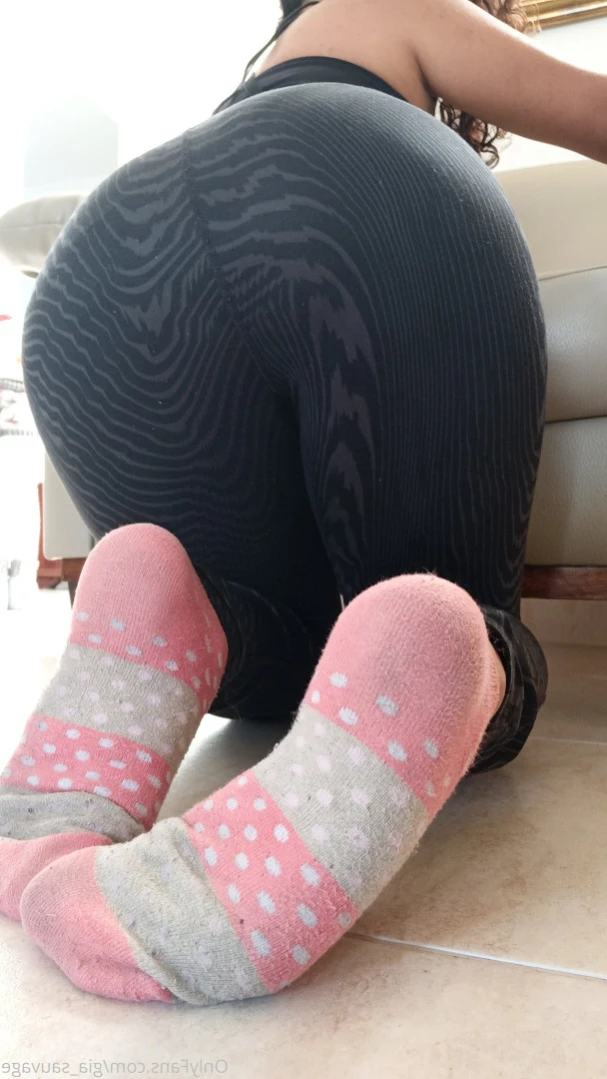 𝑮𝒊𝒂 𝑺𝒂𝒖𝒗𝒂𝒈𝒆 FETISH QUEEN⛓🦶🏼🍒 [ gia_sauvage ] Onlyfans leaked photo 11653740 on Hotleaks.tv