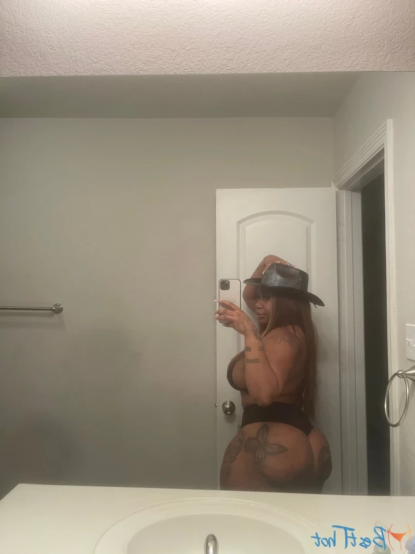 nevvycakes 🥵 sexting [ nevvycakes ] Onlyfans leaked photo 18605454 on Hotleaks.tv