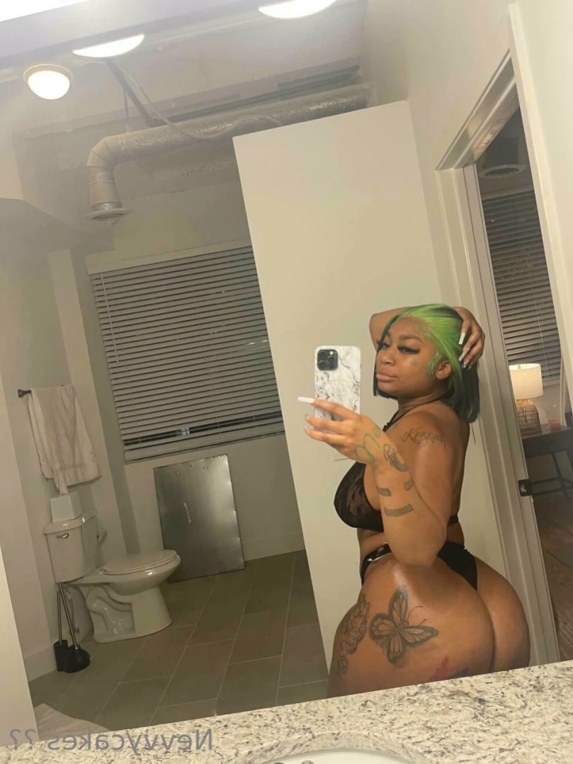 nevvycakes 🥵 sexting [ nevvycakes ] Onlyfans leaked photo 12039559 on Hotleaks.tv