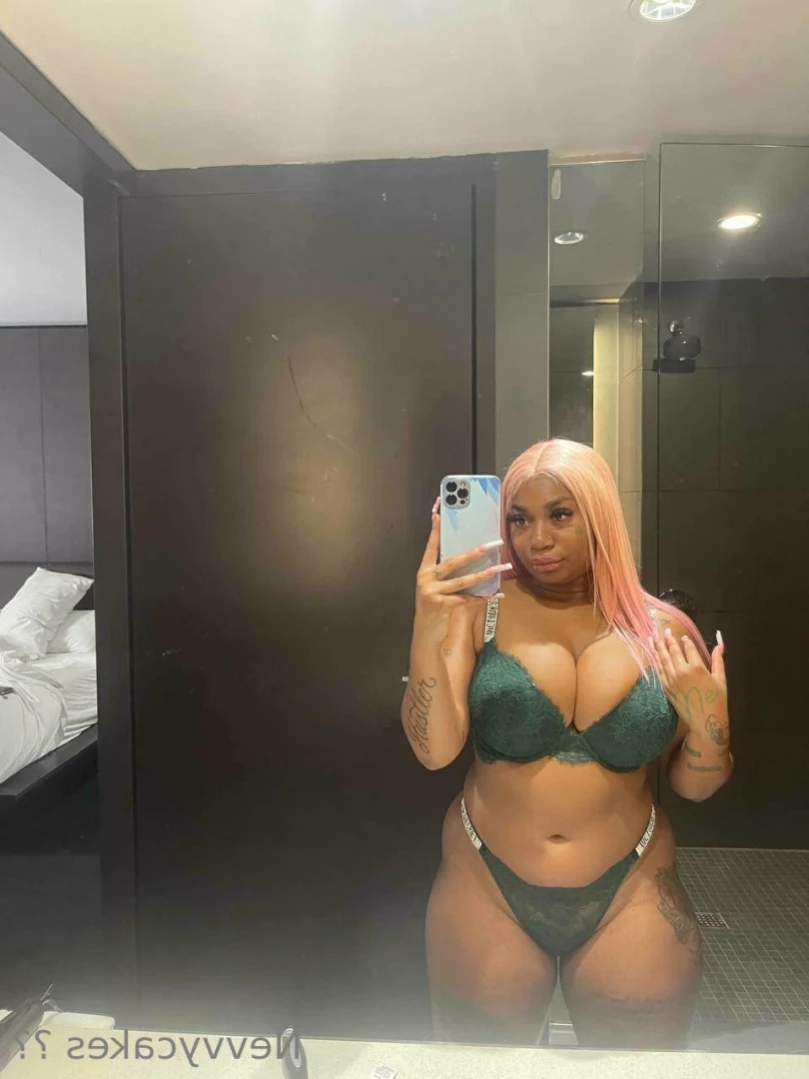 nevvycakes 🥵 sexting [ nevvycakes ] Onlyfans leaked photo 15031555 on Hotleaks.tv