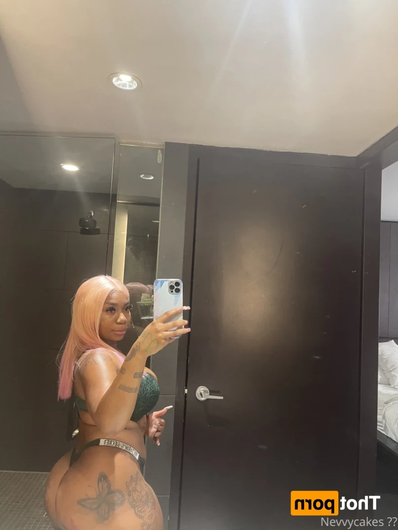 nevvycakes 🥵 sexting [ nevvycakes ] Onlyfans leaked photo 15052051 on Hotleaks.tv
