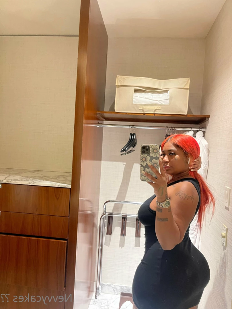 nevvycakes 🥵 sexting [ nevvycakes ] Onlyfans leaked photo 15930393 on Hotleaks.tv