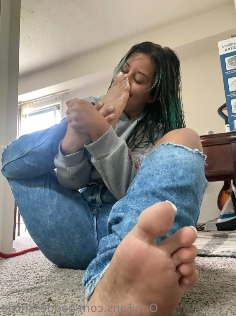 Goddess Nixie ♡ [ goddessnixie ] Onlyfans leaked photo 13017275 on Hotleaks.tv