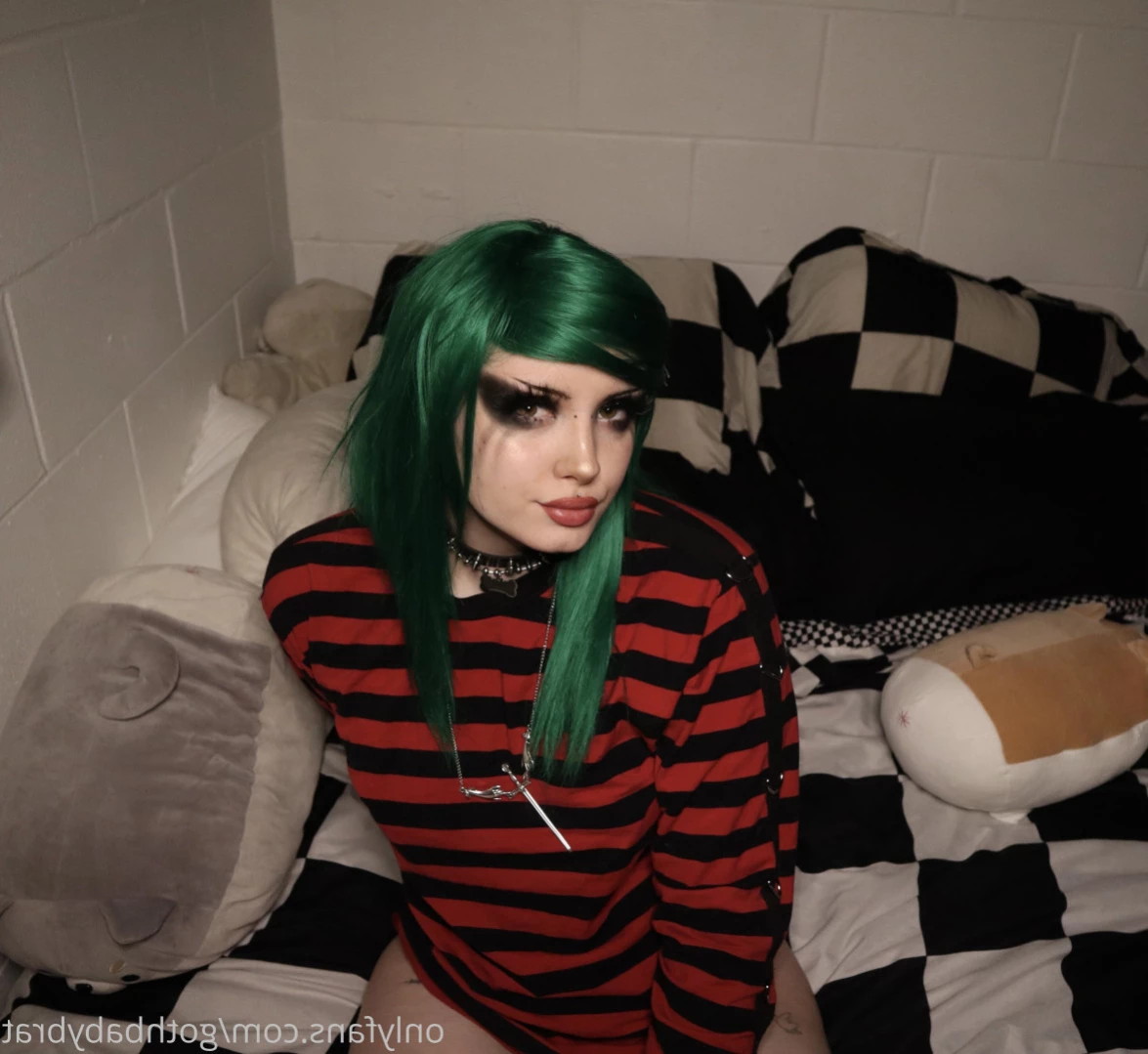 dahlia puppy [ gothbabybrat ] Onlyfans leaked photo 10868156 on Hotleaks.tv