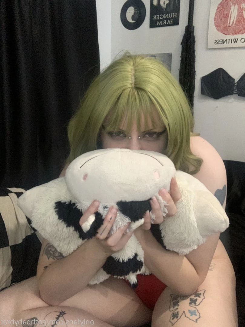 dahlia puppy [ gothbabybrat ] Onlyfans leaked photo 11525920 on Hotleaks.tv