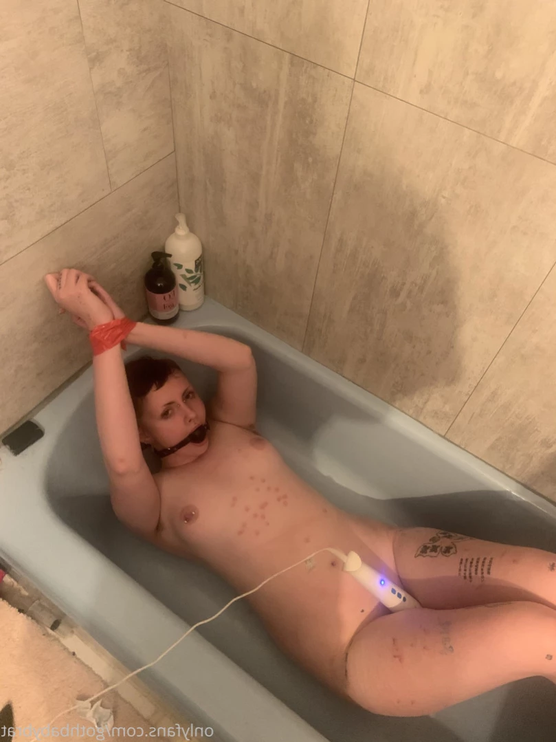 dahlia puppy [ gothbabybrat ] Onlyfans leaked photo 11662805 on Hotleaks.tv