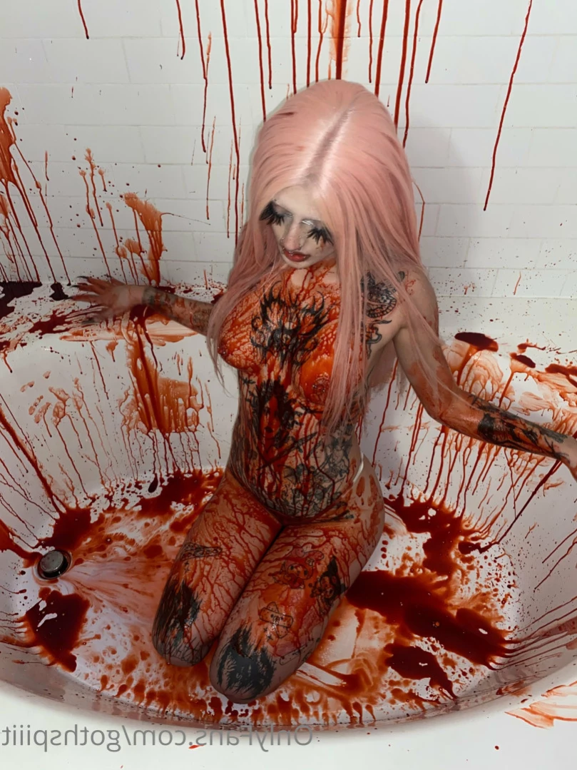 Goth Spit [ gothspiiit ] Onlyfans leaked photo 11519119 on Hotleaks.tv