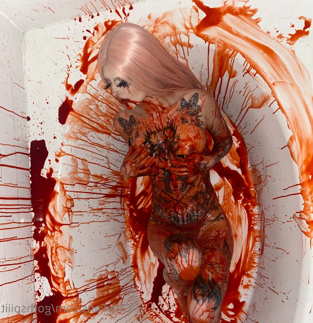 Goth Spit [ gothspiiit ] Onlyfans leaked photo 11519141 on Hotleaks.tv