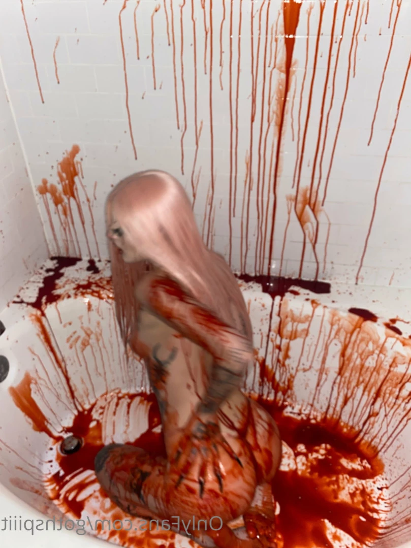 Goth Spit [ gothspiiit ] Onlyfans leaked photo 11519181 on Hotleaks.tv